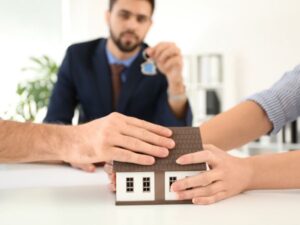 Can you Sell a House in Tennessee during Divorce