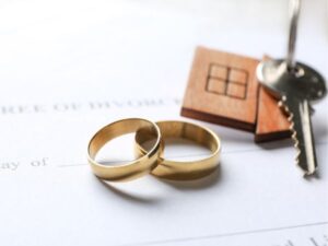 Selling the House in Tennessee during Divorce